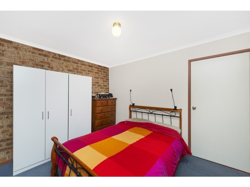 2/56 Molonglo Street, Queanbeyan NSW 2620