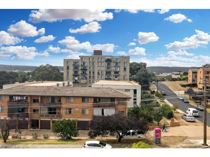 3/9 Crest Road, Queanbeyan NSW 2620