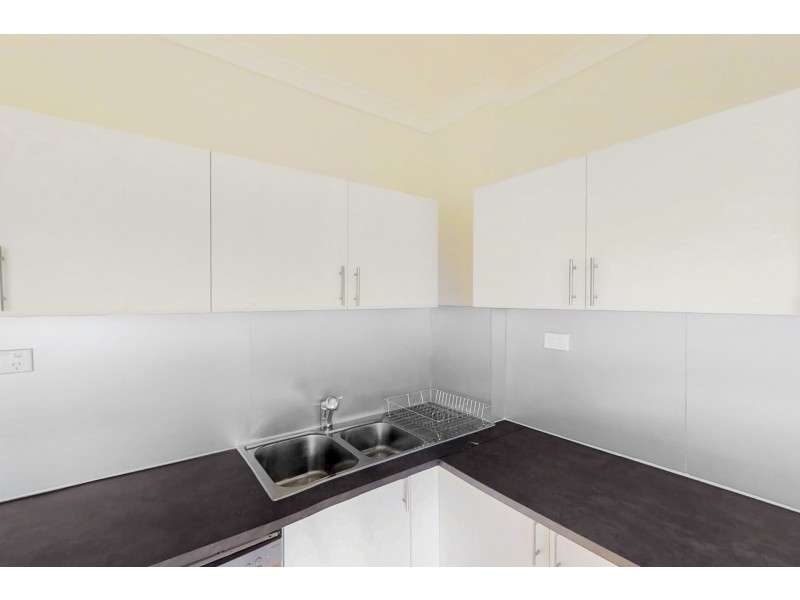 3/9 Crest Road, Queanbeyan NSW 2620