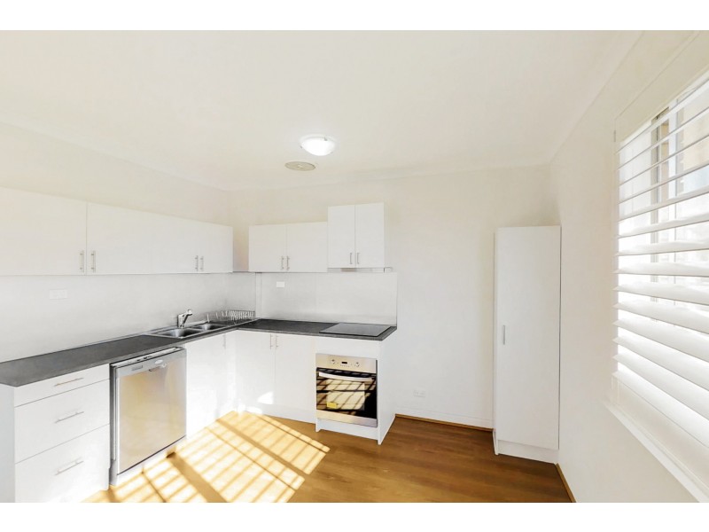 3/9 Crest Road, Queanbeyan NSW 2620