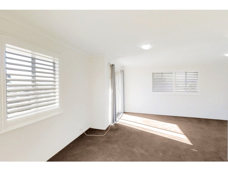 3/9 Crest Road, Queanbeyan NSW 2620