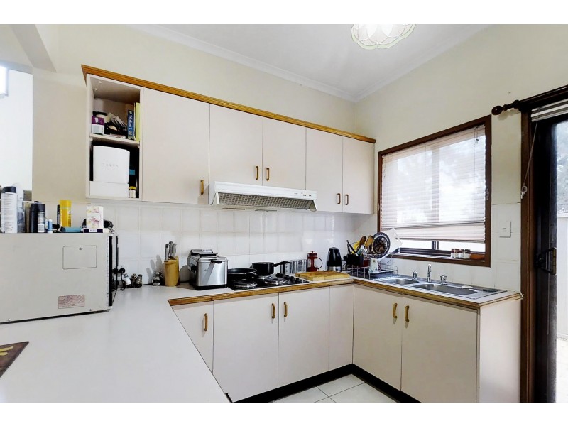 4/9 Hybon Avenue, Queanbeyan NSW 2620