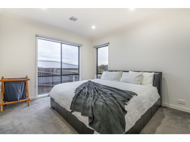 2 Wallabalooa Street, Ngunnawal ACT 2913