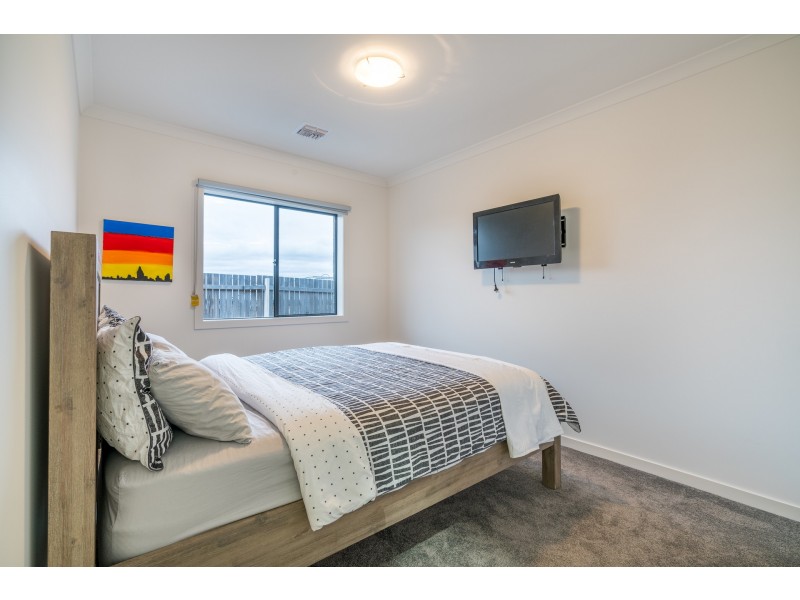 2 Wallabalooa Street, Ngunnawal ACT 2913