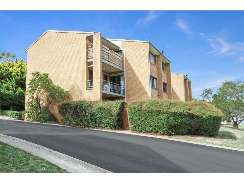 2/12 Wilkins Street, Mawson ACT 2607