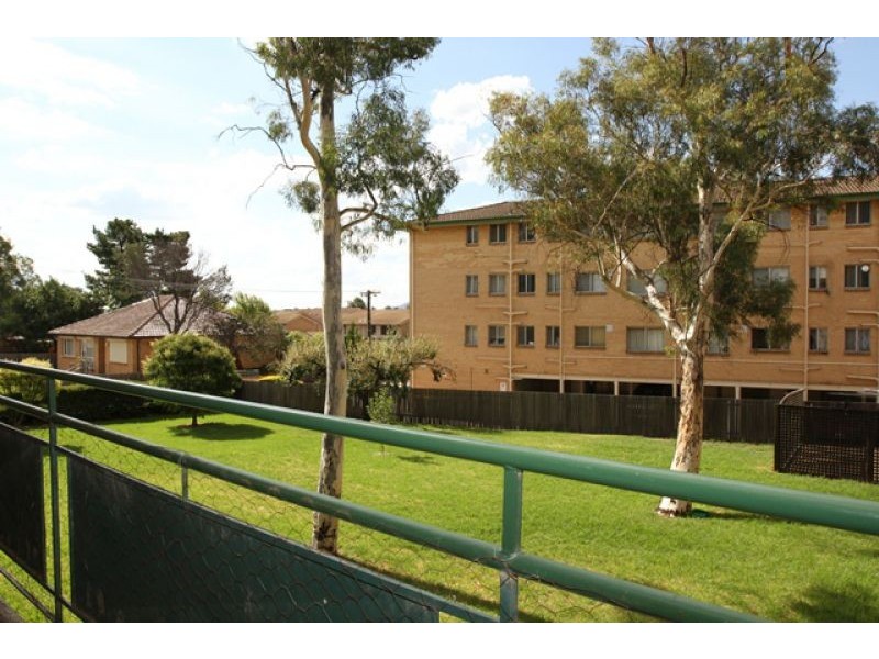 13/12 King Street, Queanbeyan NSW 2620