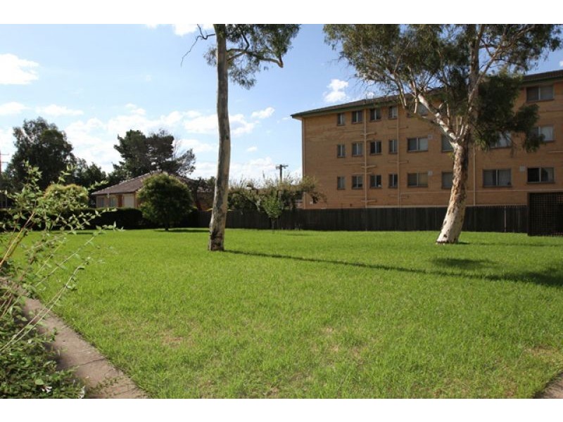 13/12 King Street, Queanbeyan NSW 2620