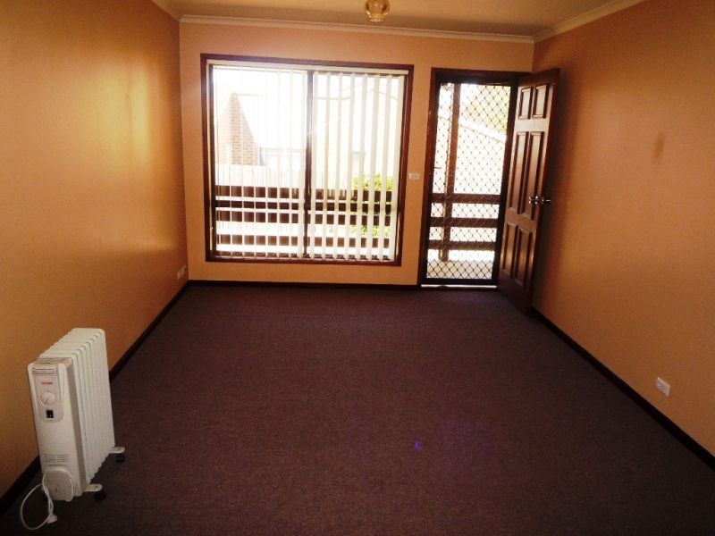 1/15 Morton Street, Queanbeyan NSW 2620