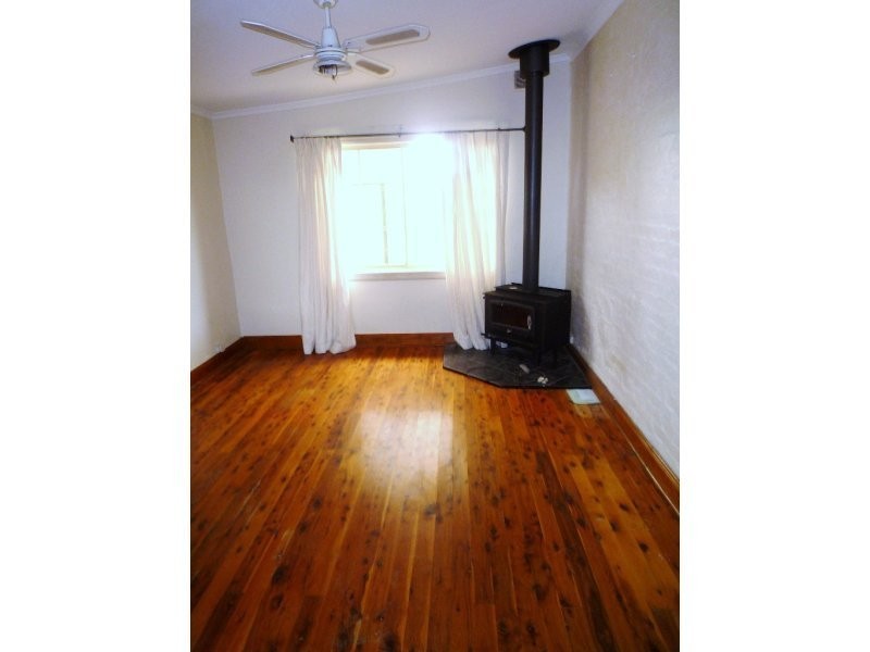 34 Thurralilly Street, Queanbeyan NSW 2620