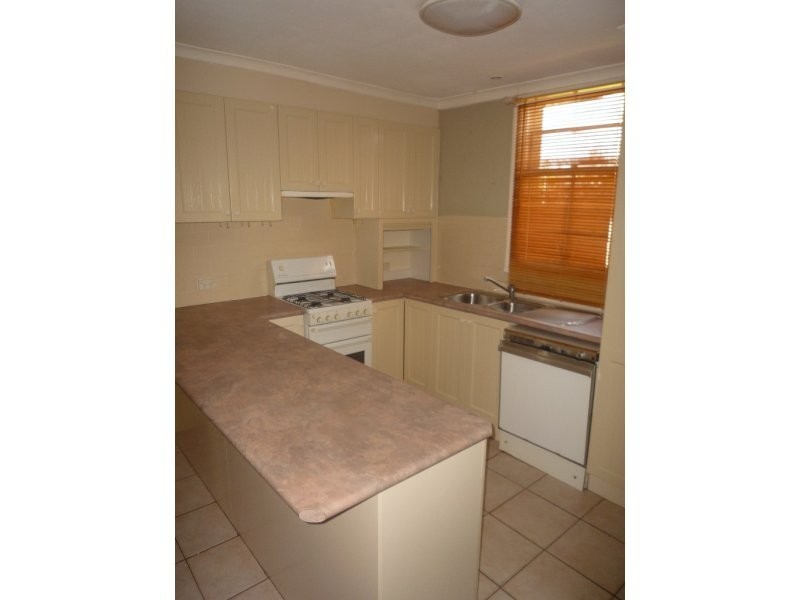 34 Thurralilly Street, Queanbeyan NSW 2620