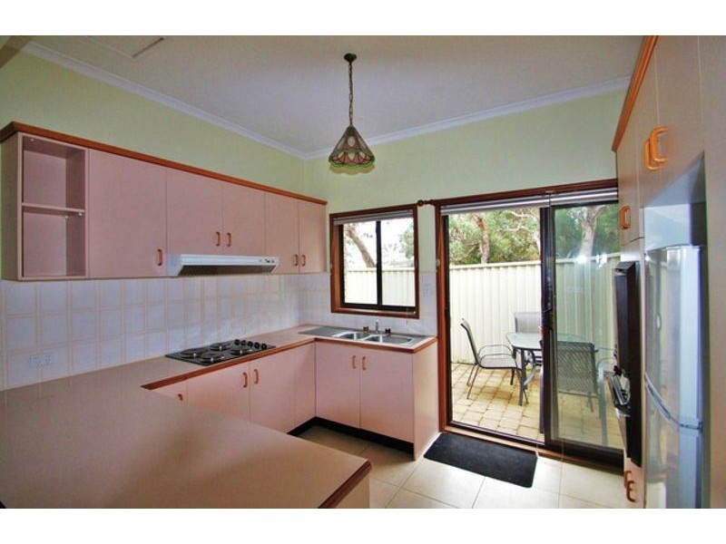 4/9 Hybon Avenue, Queanbeyan NSW 2620