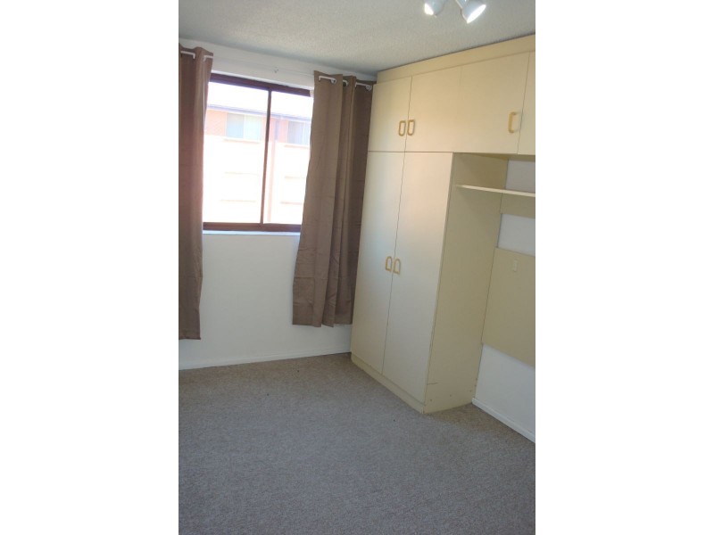 19/5 Crest Road, Queanbeyan NSW 2620