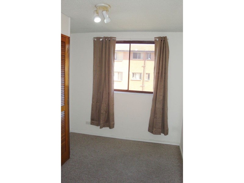 19/5 Crest Road, Queanbeyan NSW 2620