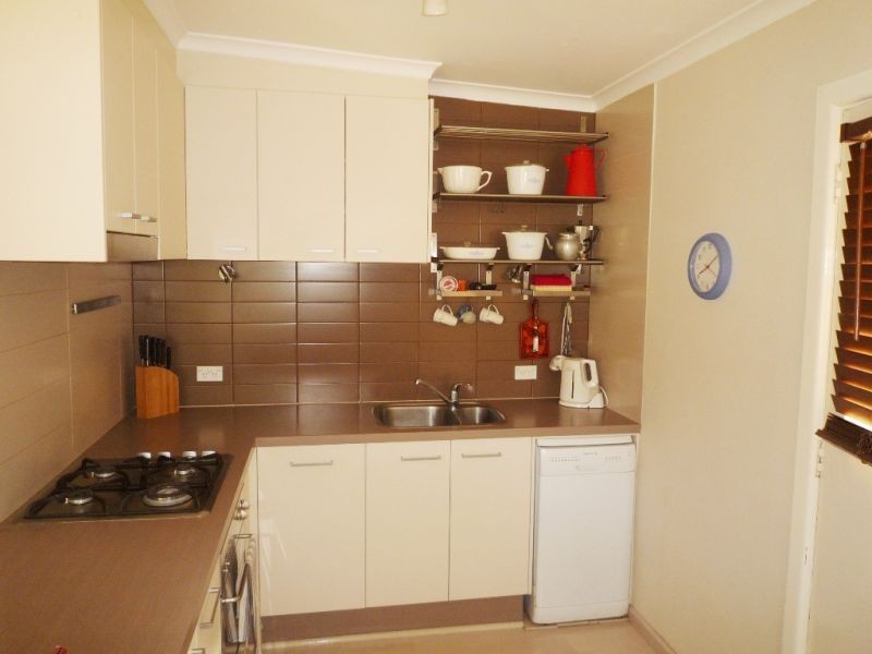 1/18 Gilmore Place, Queanbeyan NSW 2620
