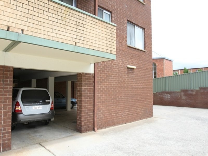 14/30 Trinculo Pl, Queanbeyan NSW 2620