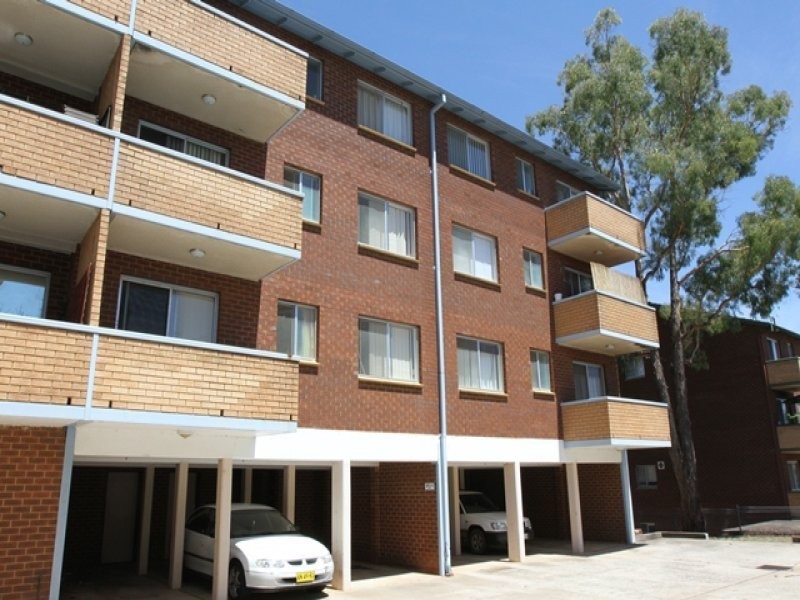 7/4 Mowatt Street, Queanbeyan East NSW 2620
