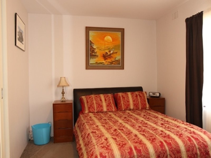 11/7 Brook Street, Queanbeyan NSW 2620