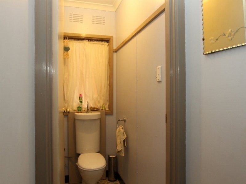 34 Sunnybar Parade, Karabar NSW 2620