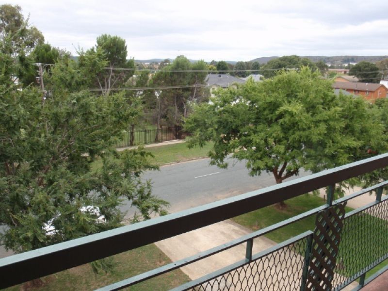9/13-15 Mowatt Street, Queanbeyan NSW 2620