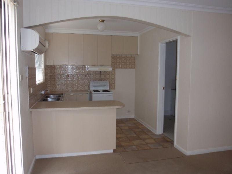 9/13-15 Mowatt Street, Queanbeyan NSW 2620