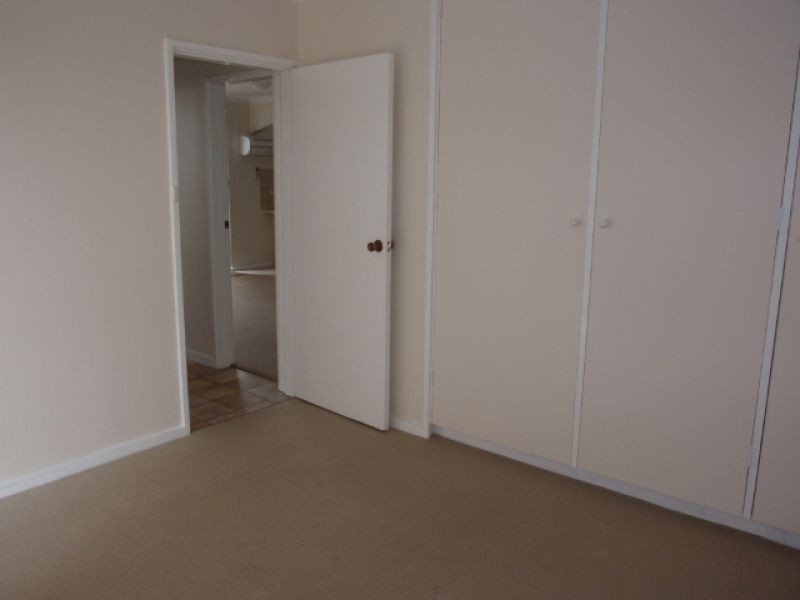 9/13-15 Mowatt Street, Queanbeyan NSW 2620
