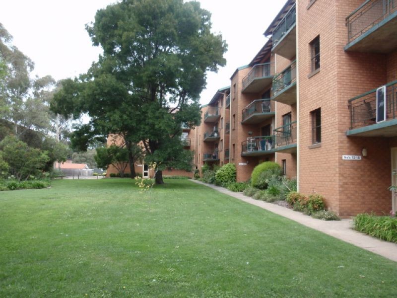 9/13-15 Mowatt Street, Queanbeyan NSW 2620