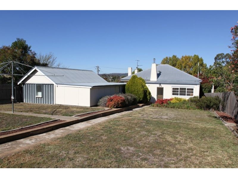 7 Tate Street, Queanbeyan NSW 2620