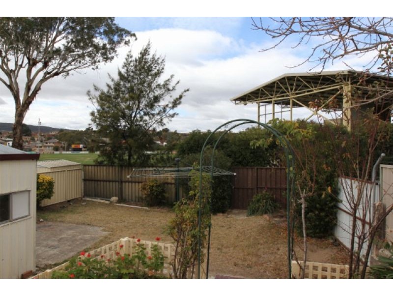 26 Waratah Street, Queanbeyan NSW 2620