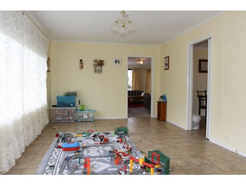 26 Waratah Street, Queanbeyan NSW 2620