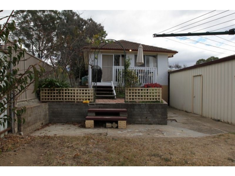 26 Waratah Street, Queanbeyan NSW 2620