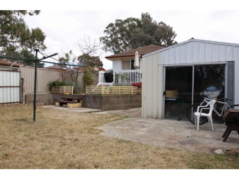 26 Waratah Street, Queanbeyan NSW 2620