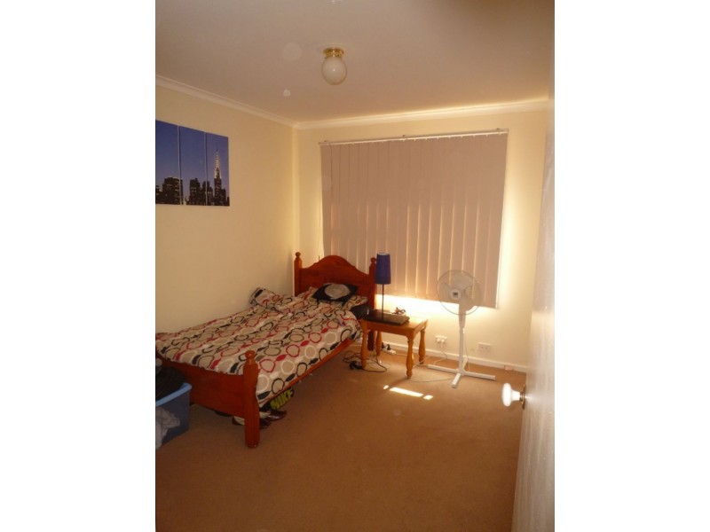 14 Glynn Place, Hughes ACT 2605