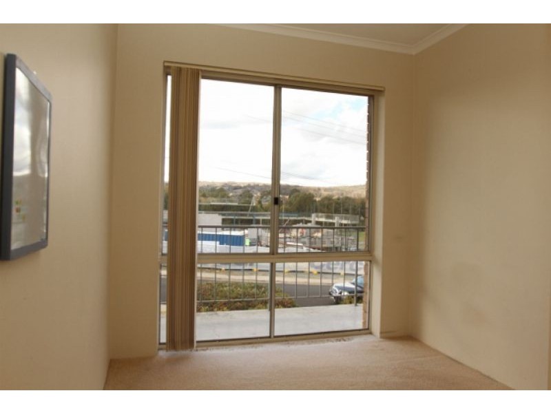 6/17 Carinya Street, Queanbeyan NSW 2620