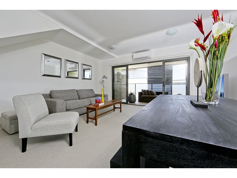 4 Ross Road, Queanbeyan NSW 2620