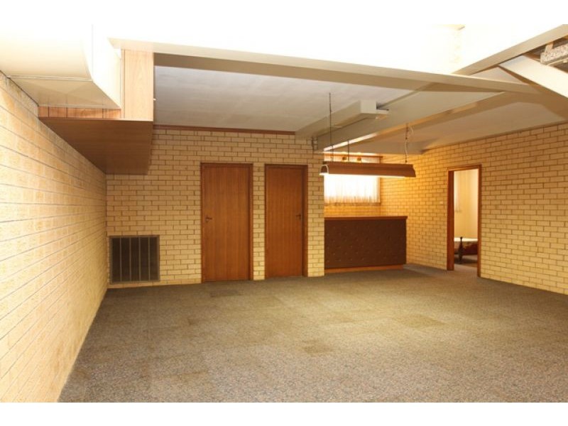 42 Brereton Street, Queanbeyan NSW 2620