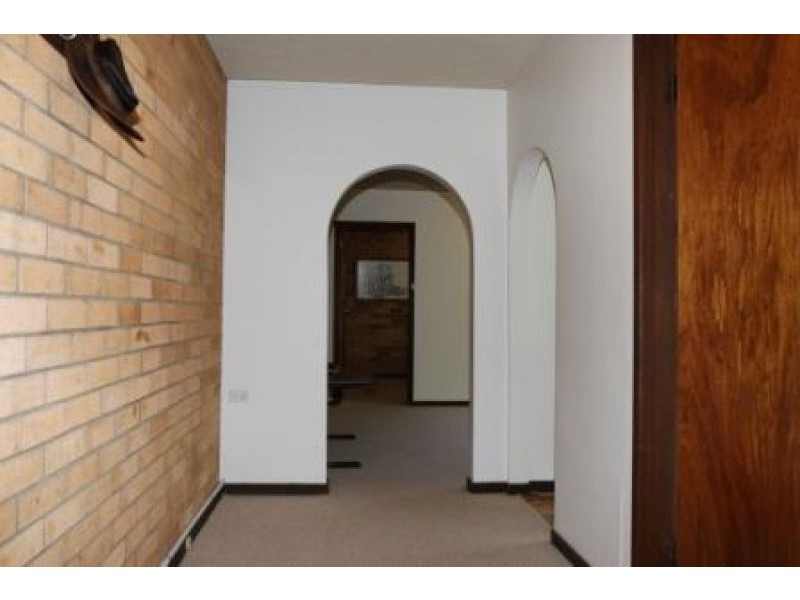 2/46 Trinculo Place, Queanbeyan NSW 2620