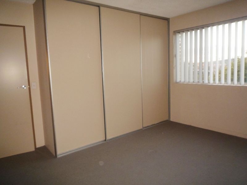 16/72 Uriarra Road, Queanbeyan NSW 2620