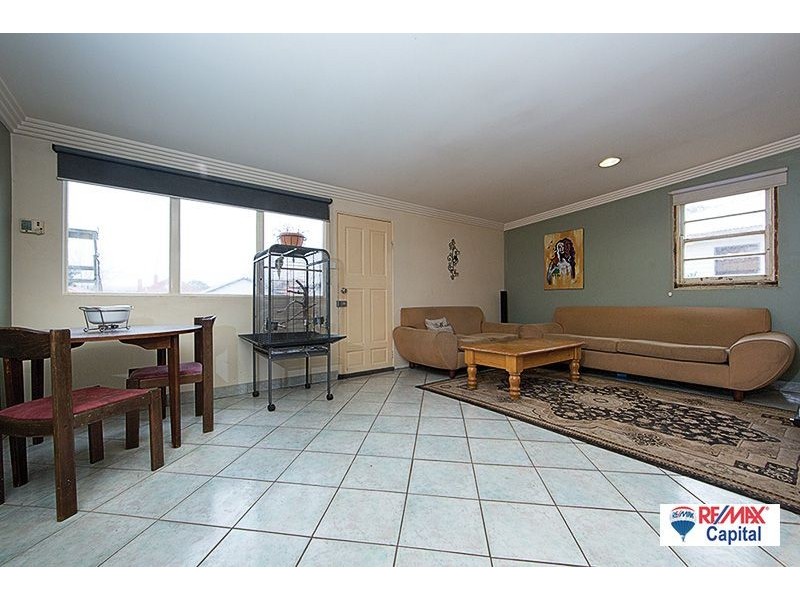 24 Morton Street, Queanbeyan NSW 2620