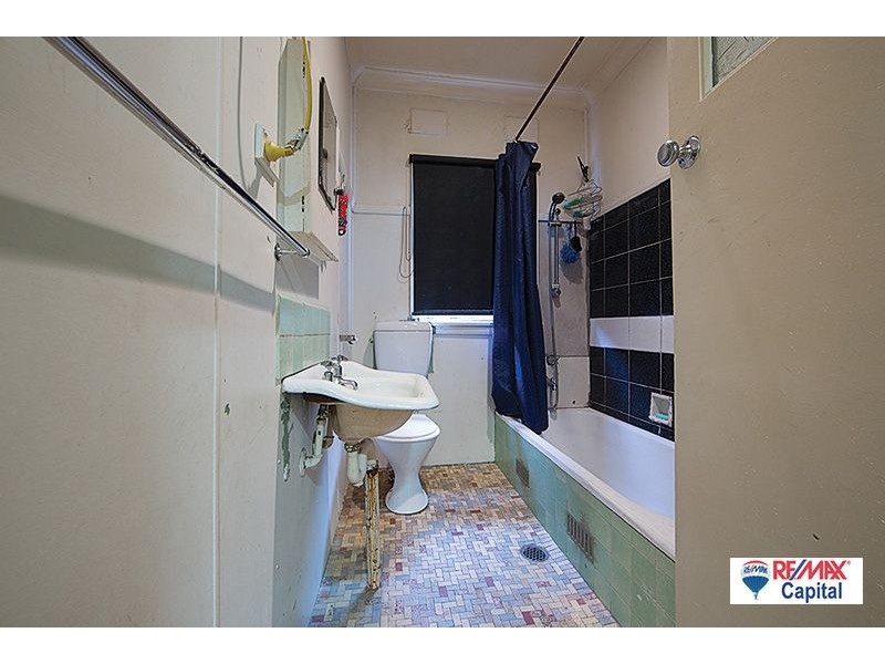 24 Morton Street, Queanbeyan NSW 2620