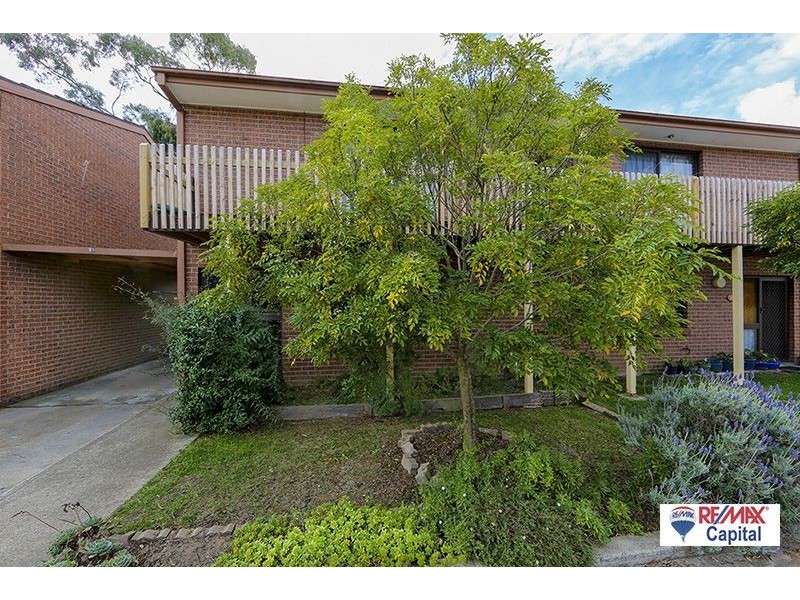 11/15 Charles Street, Queanbeyan NSW 2620