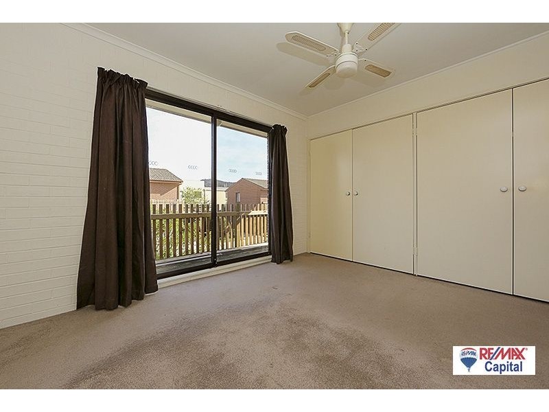 11/15 Charles Street, Queanbeyan NSW 2620