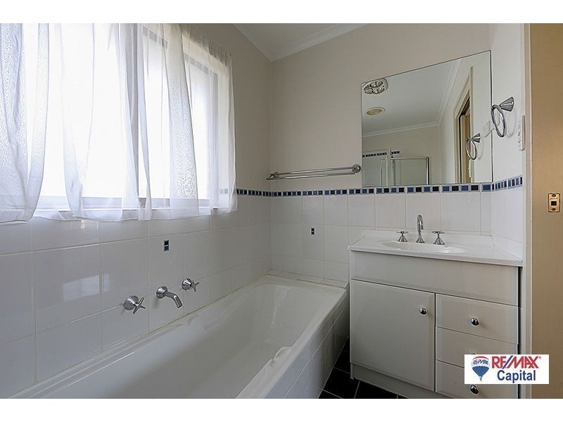 11/15 Charles Street, Queanbeyan NSW 2620