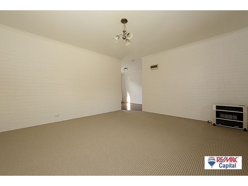 11/15 Charles Street, Queanbeyan NSW 2620