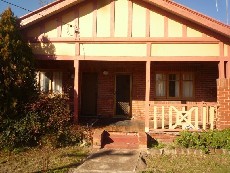 36 Cooma Street, Queanbeyan NSW 2620