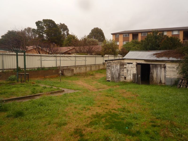 11 Ross Road, Queanbeyan NSW 2620