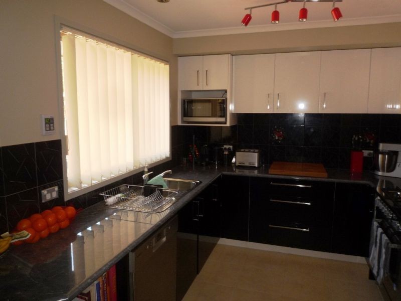 19 Telopea Place, Queanbeyan NSW 2620