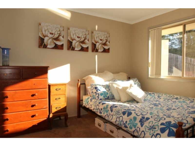 19 Telopea Place, Queanbeyan NSW 2620