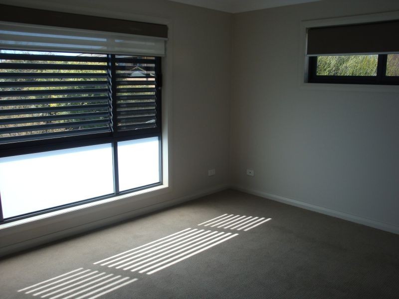 2/30 Derrima Road, Queanbeyan NSW 2620