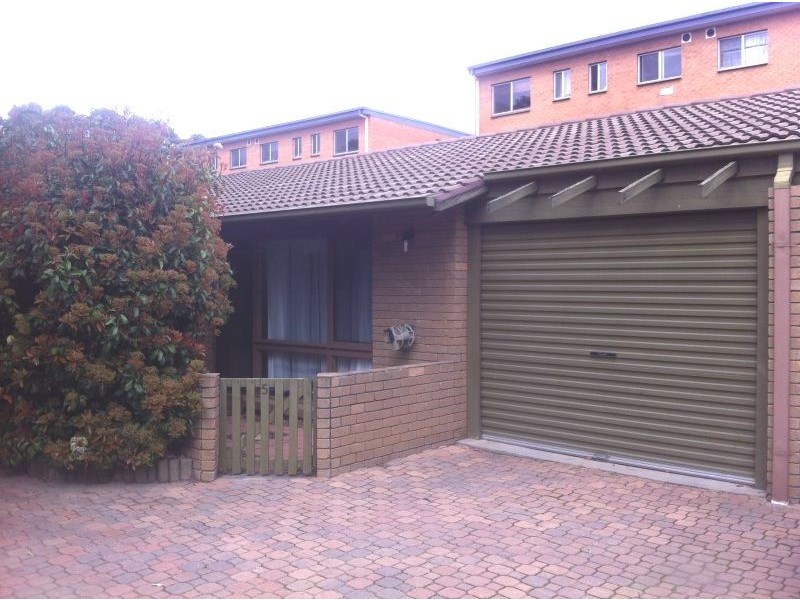 5/24 Booth Street, Queanbeyan NSW 2620