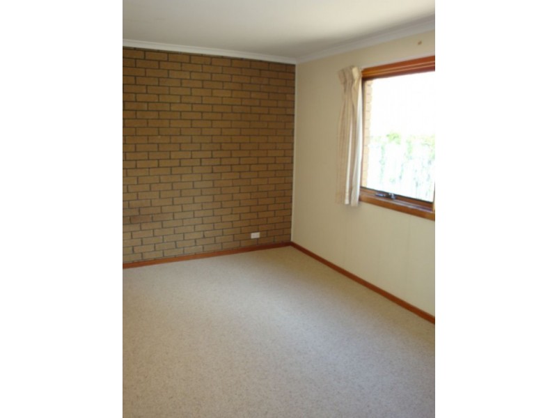 5/24 Booth Street, Queanbeyan NSW 2620